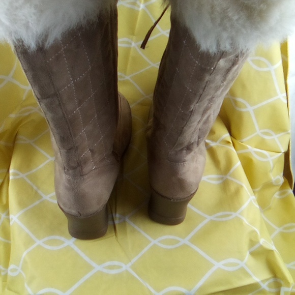 BOOTS WOMAN UNBRANDED - Picture 7 of 8